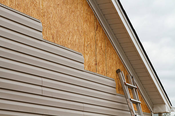 24/7 Emergency Siding Replacement experts in Lexington, IL